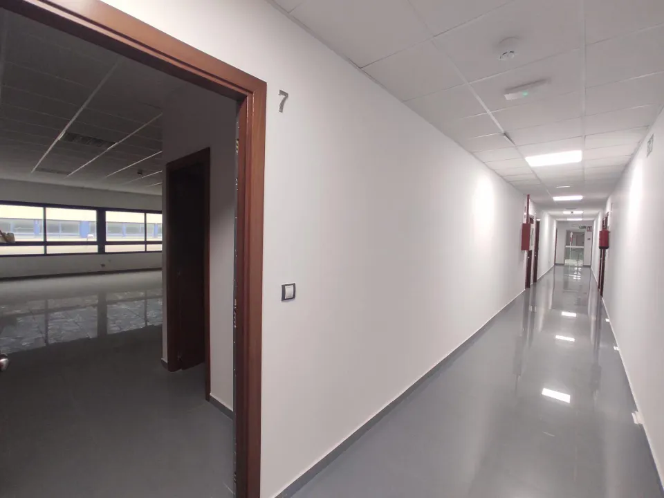 Oficina de alquiler en Edificio Gyesa Isla I