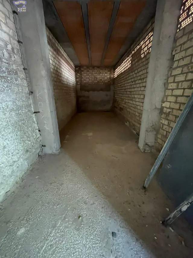 SE VENDE O ALQUILA LOCAL COMERCIAL EN ZONA DE LAS PALOMAS — 10