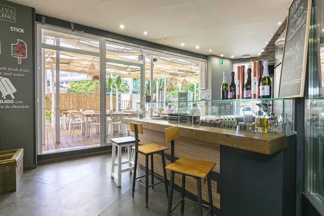 Bar 110m² en venta - Marbella — 2