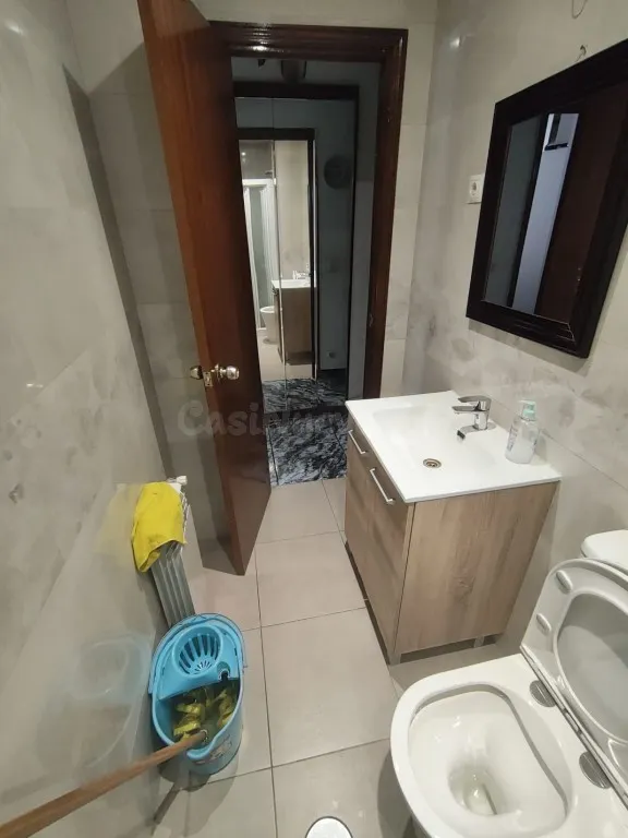 Piso en Venta en Madrid Madrid ENTREVíAS — 2