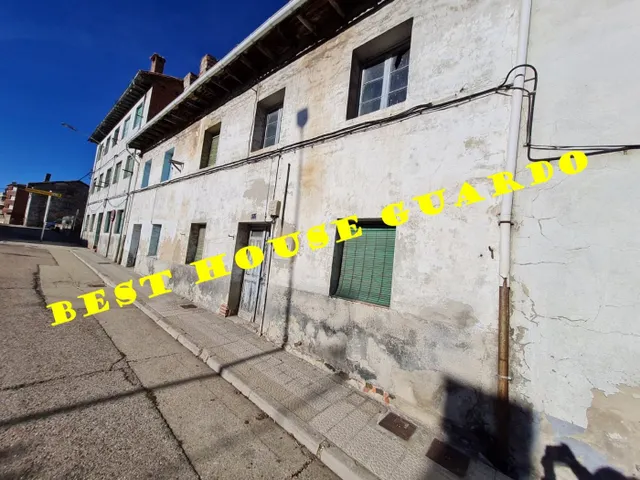 CASA PARA REFORMAR EN GUARDO — 3