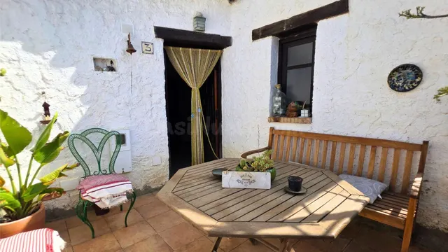 Descubre tu Refugio Ideal: Casa Cueva en Terque, Almería - foto 5