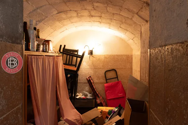 Casa con encanto en el casco antiguo de Piera: garaje independiente de acceso exclusivo, jardín privado — 11