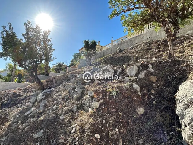 Parcela urbanizable a la venta en Alcalali. — 21