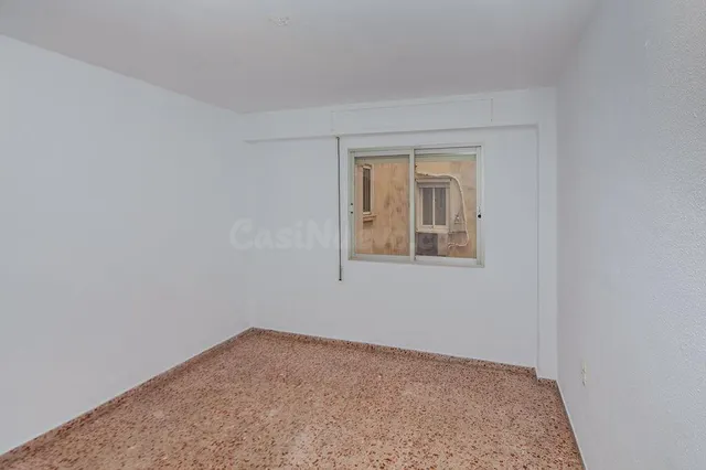 PISO EN GANDIA SIN COMISIONES A LA VENTA - foto 5