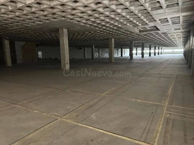 ¡¡ALQUILER NAVE INDUSTRIAL EN IGUALADA ZONA POBLE SEC 5448M2 - foto 3