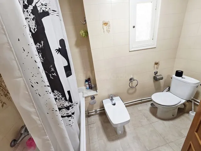 AMPLIO PISO A TAN SOLO 3 MIN DEL PASEO GERMANIAS — 3