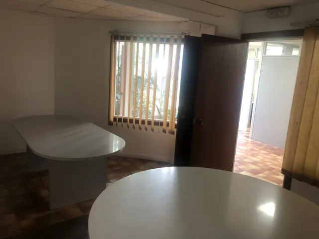 Local comercial — 7