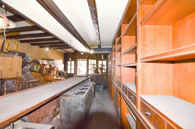 Urbis te ofrece un local comercial en venta en zona Centro, Salamanca. — 27