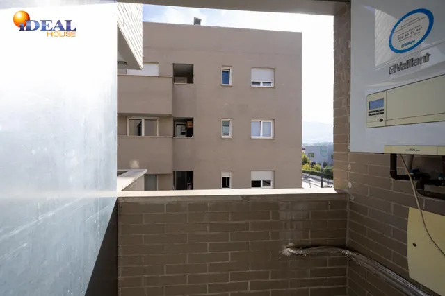 MARAVILLOSO PISO DE DOS DORMITORIOS Y GARAJE EN EL PTS — 14