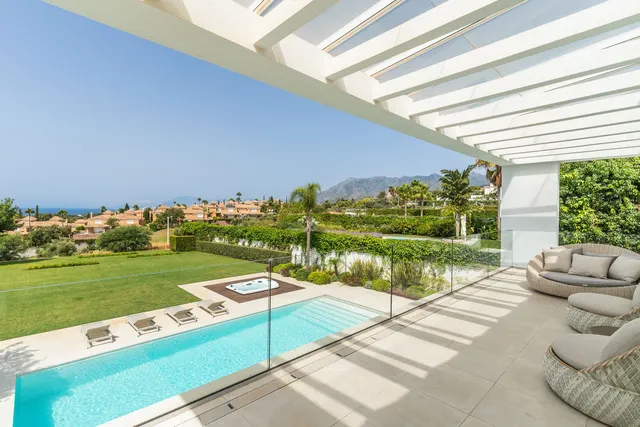 Chalet 5 habitaciones 592m² en venta - Marbella — 40