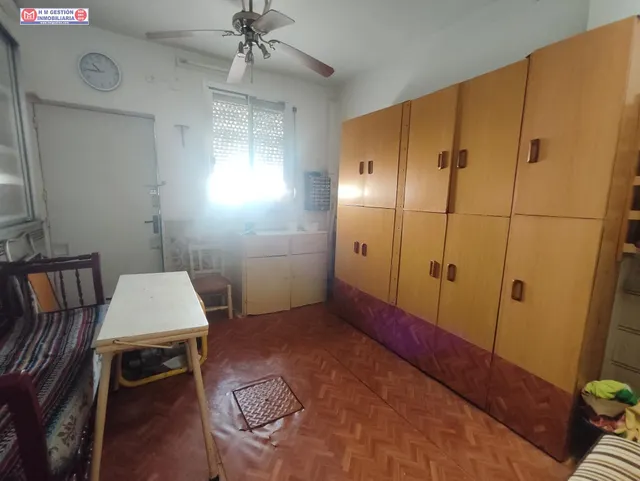 Casa adosada en esquina con dormitorio en planta baja — 13