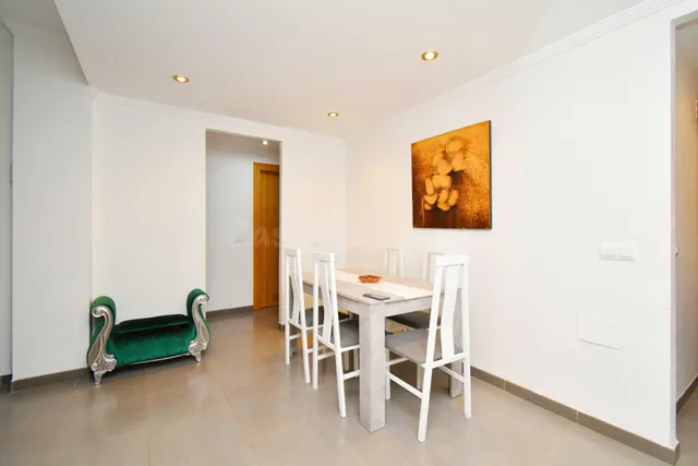Excelente vivienda a un paso del ayuntamiento de El Ejido - foto 2