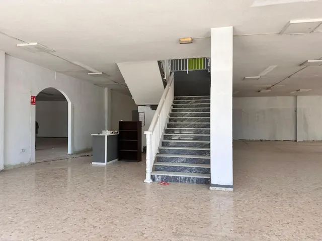 OPORTUNIDAD ÚNICA EN ATARFE!! — 9