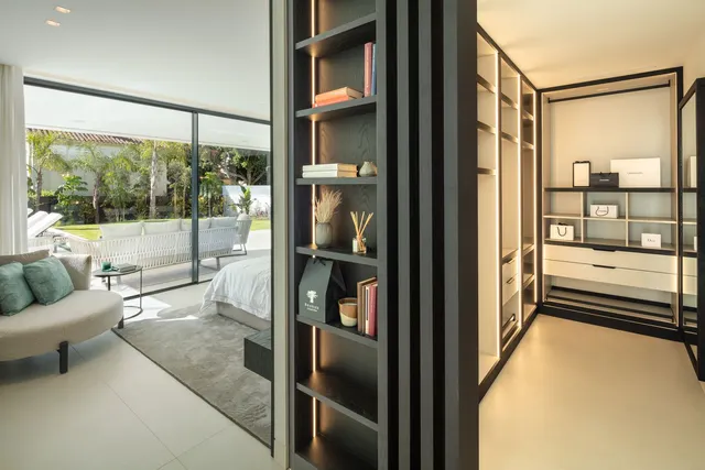 Chalet 5 habitaciones 667m² en venta - Marbella — 14