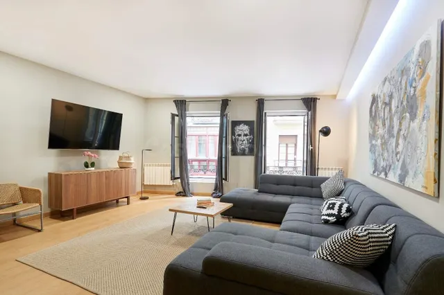 Apartamento 3 habitaciones 133m² en venta - Casco Viejo - foto 2