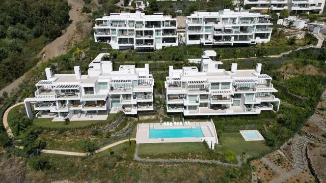 Apartamento 2 habitaciones 111m² en venta - Ojen pueblo — 2