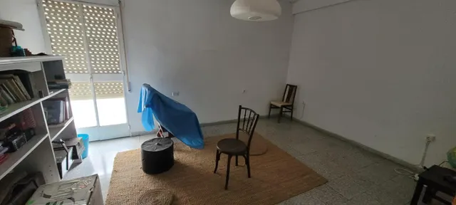 SE VENDE PISO CENTRICO PARA REFORMAR — 10