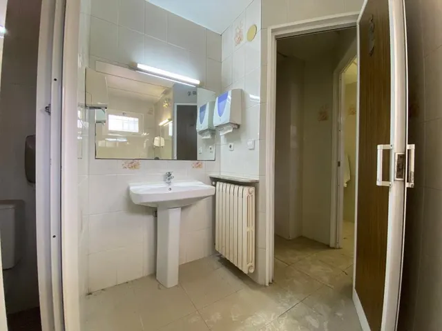 Terreno + Masía en venta en Bellaterra — 34