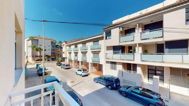 Oportunidad Única en Miramar: Piso Impecable con Garaje, Tra - foto 2