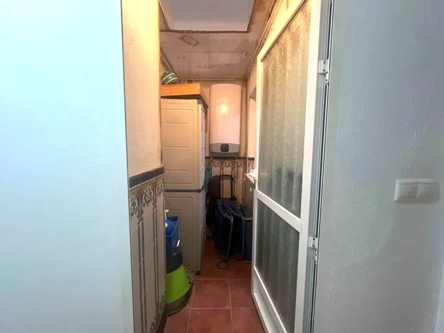 ¡alquiler de larga duración en Torrevieja! amplio y luminoso apartamento de 2 dormitorios en calle caballero de rodas — 23