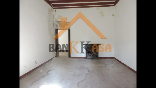 SE VENDE CASA ANTIGUA EN BERJA ZONA MERCADO DE ABASTOS — 11