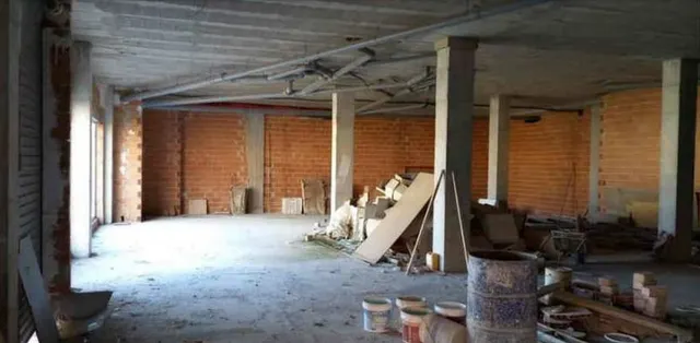 Local comercial 470m² en venta - Alcora — 12