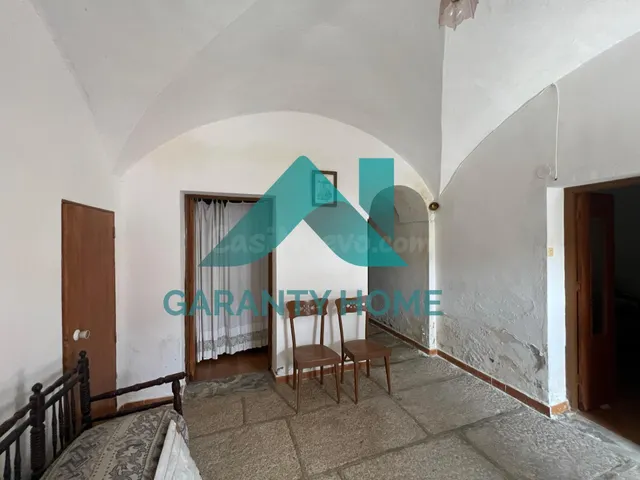 🏡 ¡SE VENDE CASA PARA REFORMAR EN ARROYO DE LA LUZ! 🔧✨ - foto 3