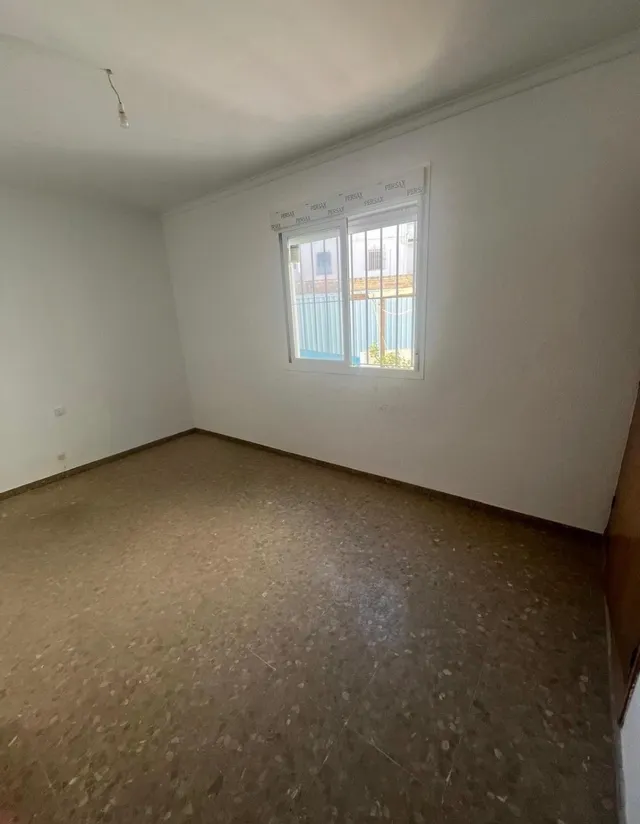 AMPLIO PISO EN CALLE ARRECIFE !! — 20
