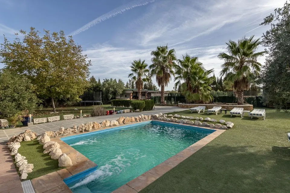 Casa Rural en funcionamiento en Caparacena