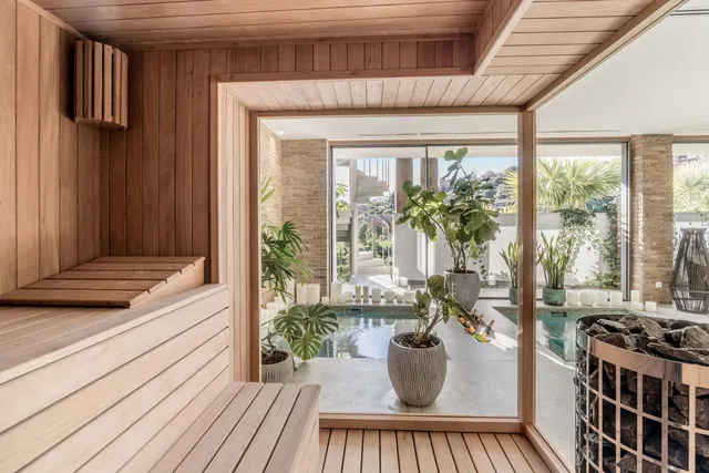 Chalet 6 habitaciones 943m² en venta - Costa Del Sol — 36