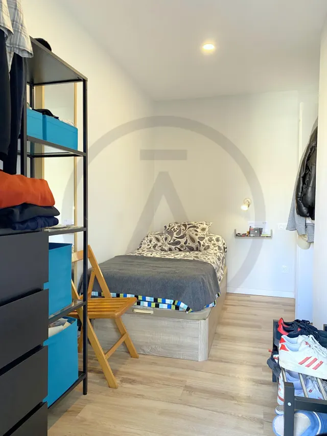 Amplio Piso en Vallparadís con parking incluido — 42
