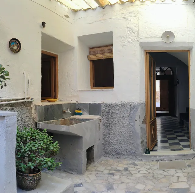 VENTA DE CASA EN PURCHENA  ( ALMERÍA ) CON GRAN ESTILO E HISTORIA DE 4 habitaciones. — 9