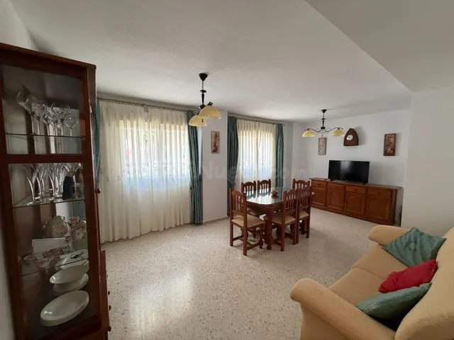 ¡Oportunidad para comprar en Zona de Camposoto! - foto 5