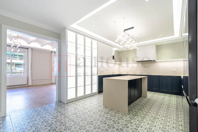 Espectacular piso reformado de 200m2 en la dreta de l´eixample — 6