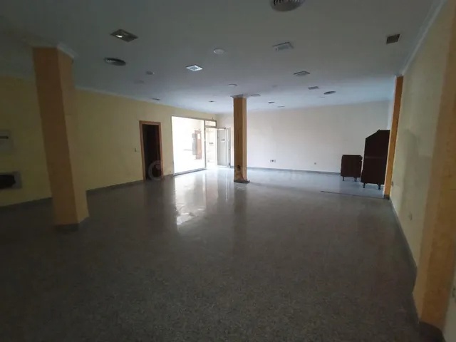 ¡Oportunidad única! Local comercial en venta por solo 70.000 - foto 2