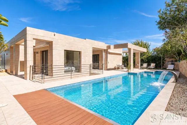 Villa de Lujo con Piscina Climatizada en Jávea - 4 Habitacio - foto 4