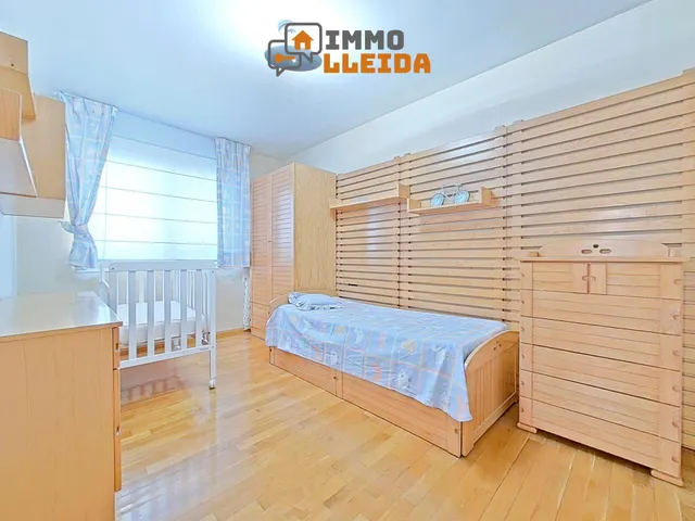 Fabuloso chalet de estilo moderno en Tárrega — 12