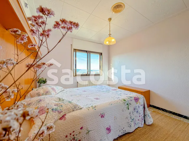 Piso con vistas al mar y a la montaña en Els Pavos, Blanes — 22