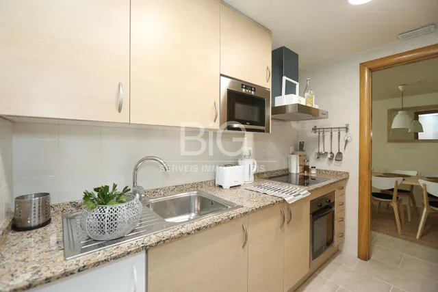 Piso amueblado de 2 hab. en alquiler — 17