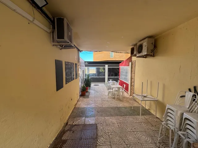 Estudio Luminoso en el Corazón del Puerto de Aguadulce — 5