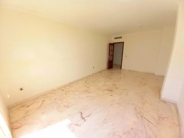 Piso en alquiler junto a la estación del AVE — 12