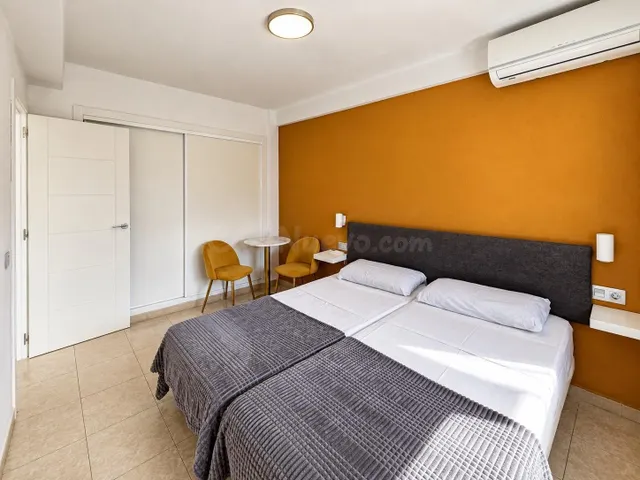 TORREMOLINOS 1 DORMITORIO — 5