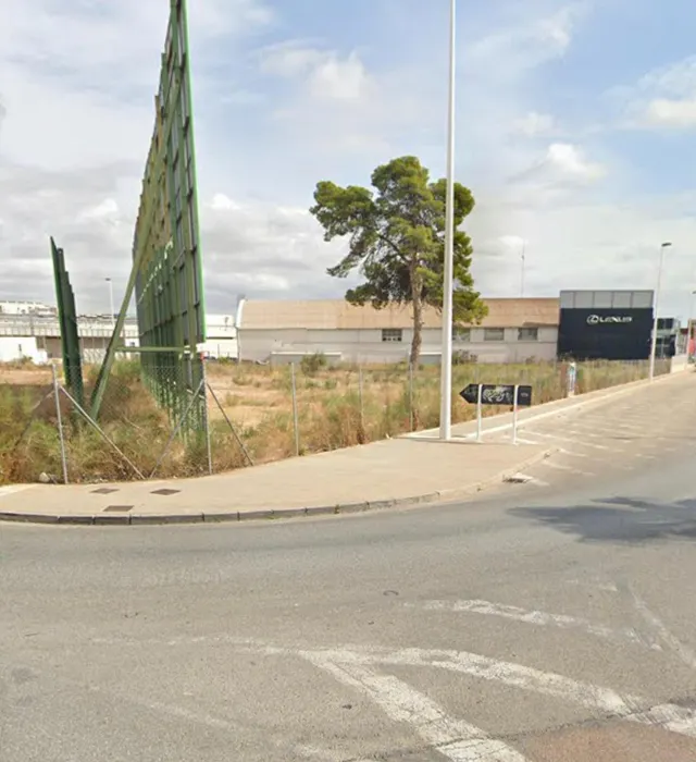 Venta de Estupendo Solar Urbano en Elche, Zona Corte Inglés  - foto 3