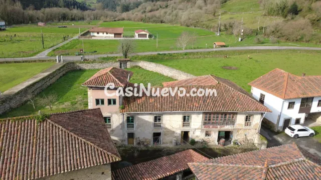 Casona indiana con llagar tradicional en Soto de los Infante - foto 3