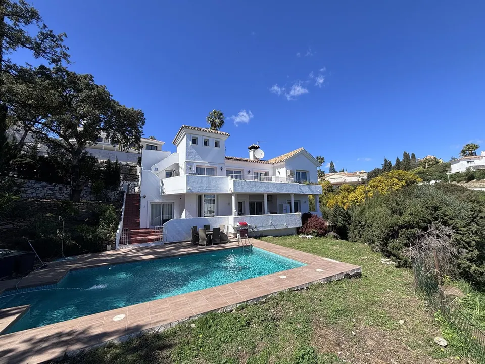 Chalet 5 habitaciones 364m² en venta - Riviera del sol
