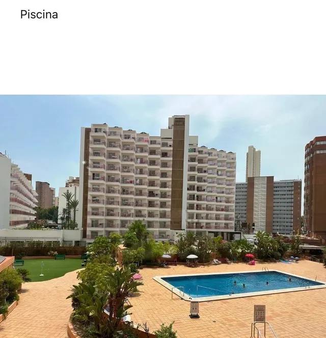 Moderno Apartamento Reformado en Rincon de Loix, Benidorm — 24