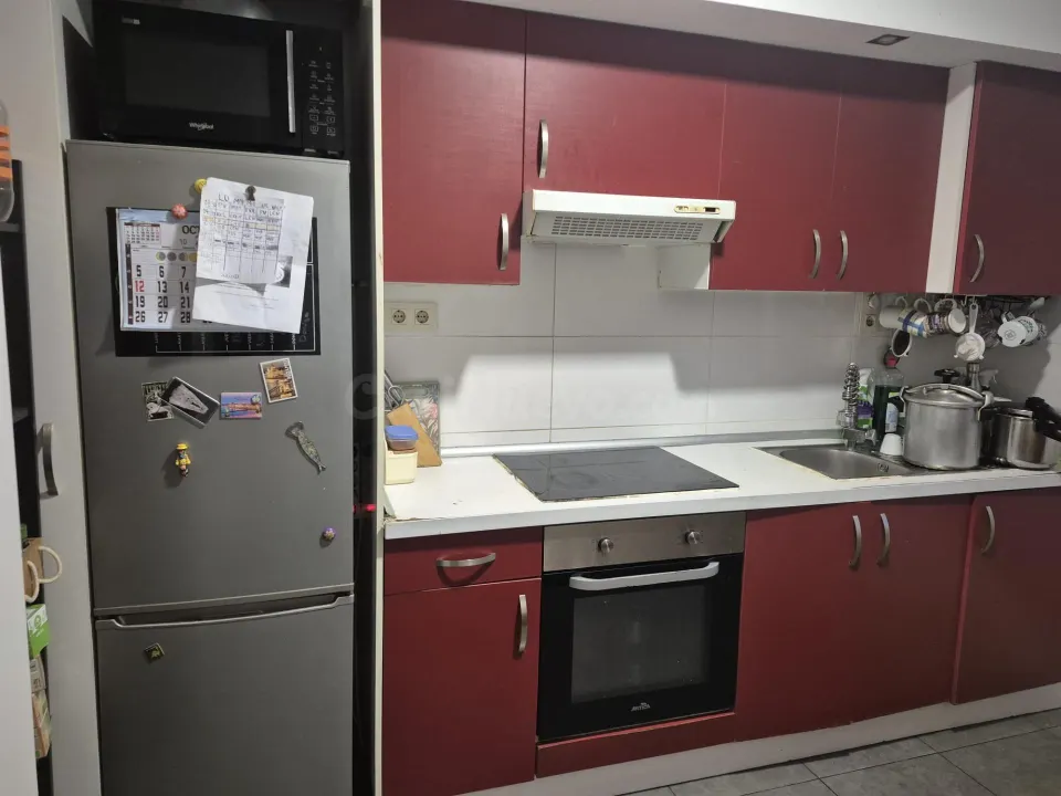 Amplia Vivienda en Marcelo Macías: Ideal Inversión con Alquiler Actual