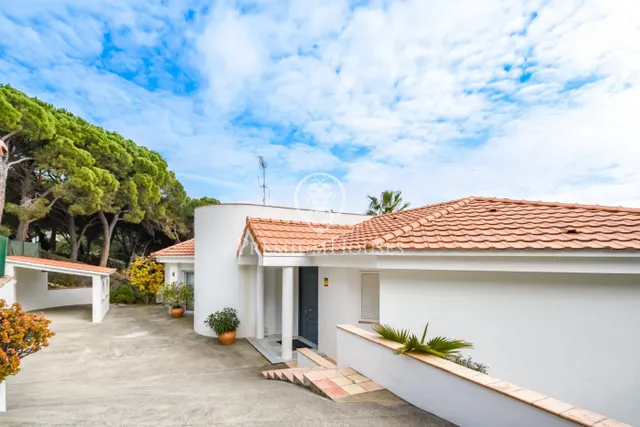 Villa con espectaculares vistas al mar en Lloret de Mar — 9