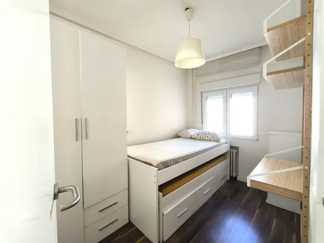 Vivienda 94 m2 reformada minimalista en venta en el centro de Oviedo — 15